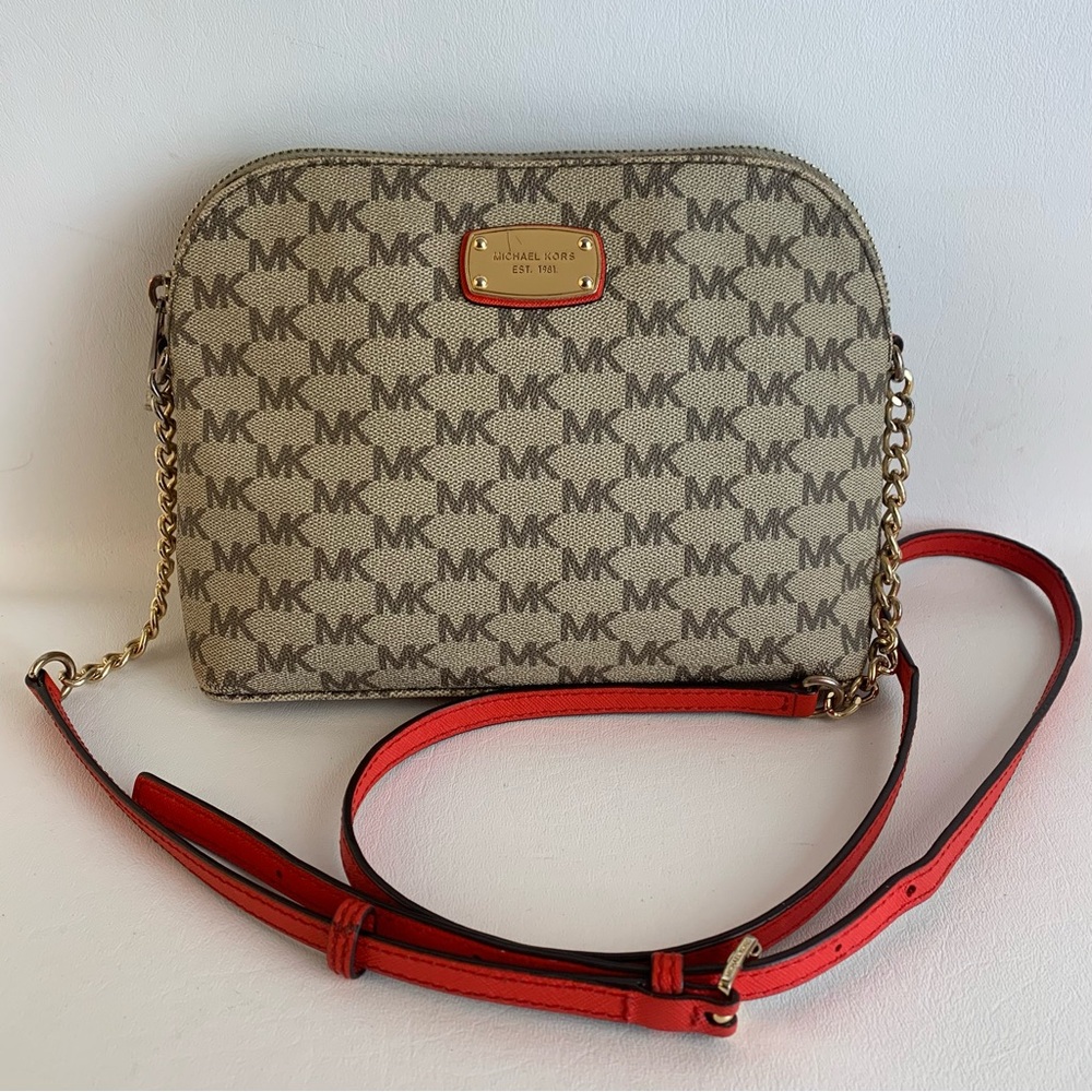 Michael Kors Cindy Dome Tan Signature Crossbody Handbag